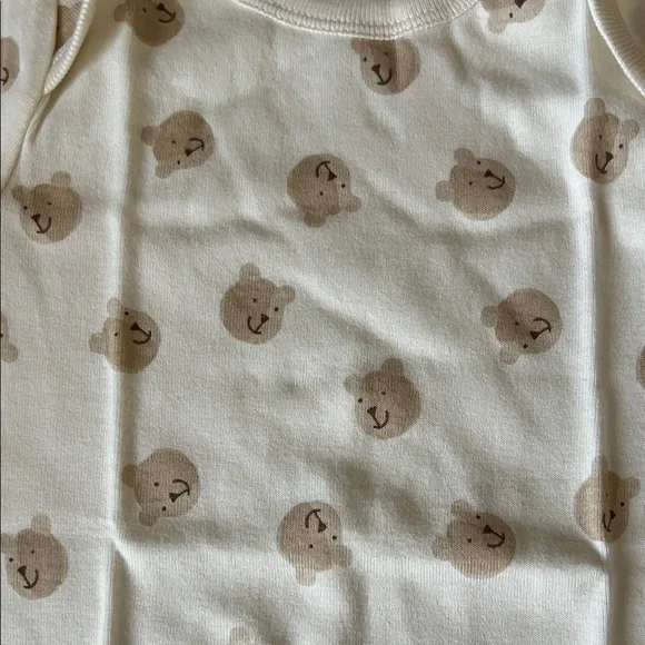 Baby Gap Beige Bear Pattern Baby Bodysuit - Picture 2 of 8